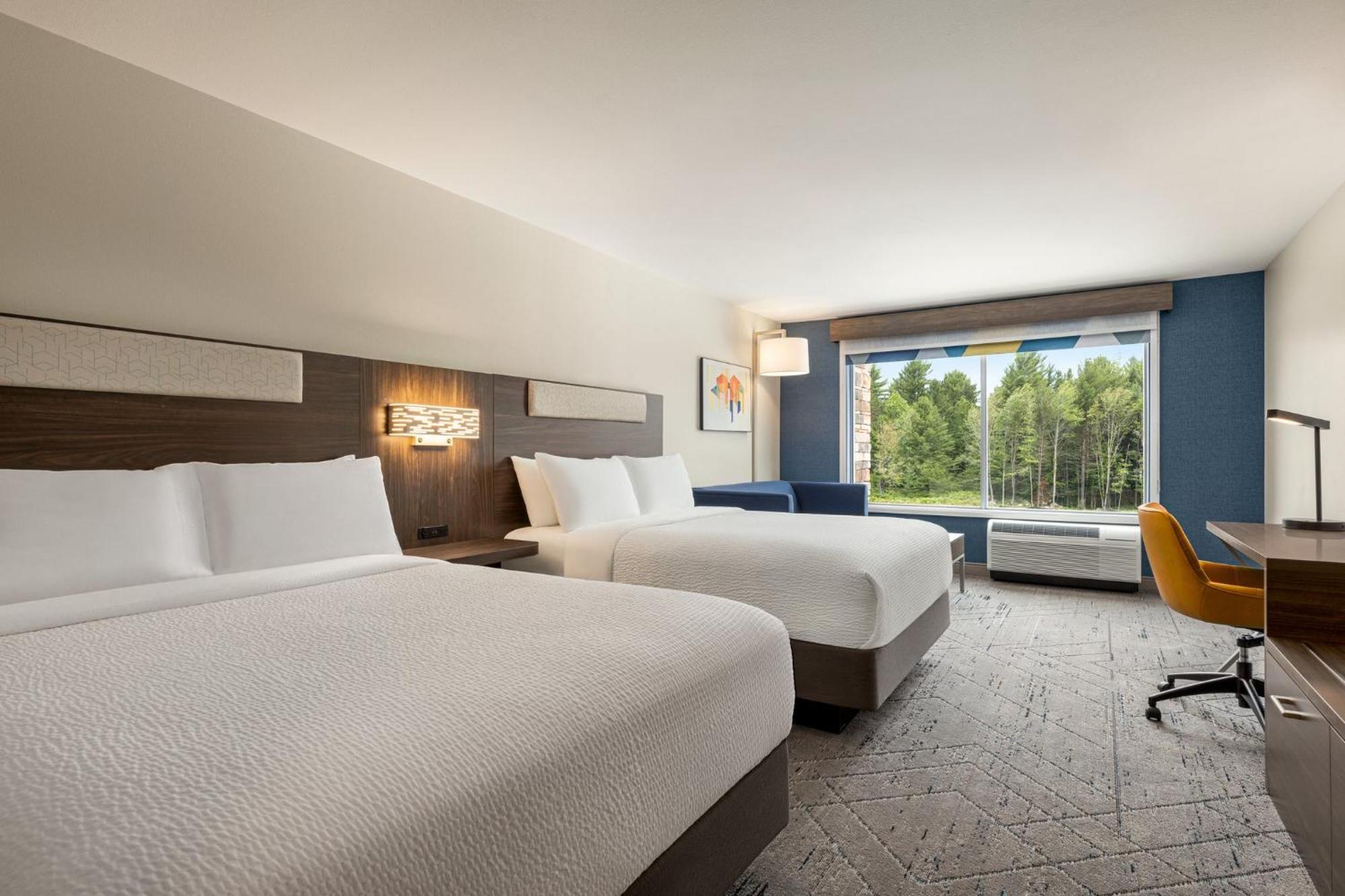 Holiday Inn Express & Suites Rhinelander By Ihg Dış mekan fotoğraf