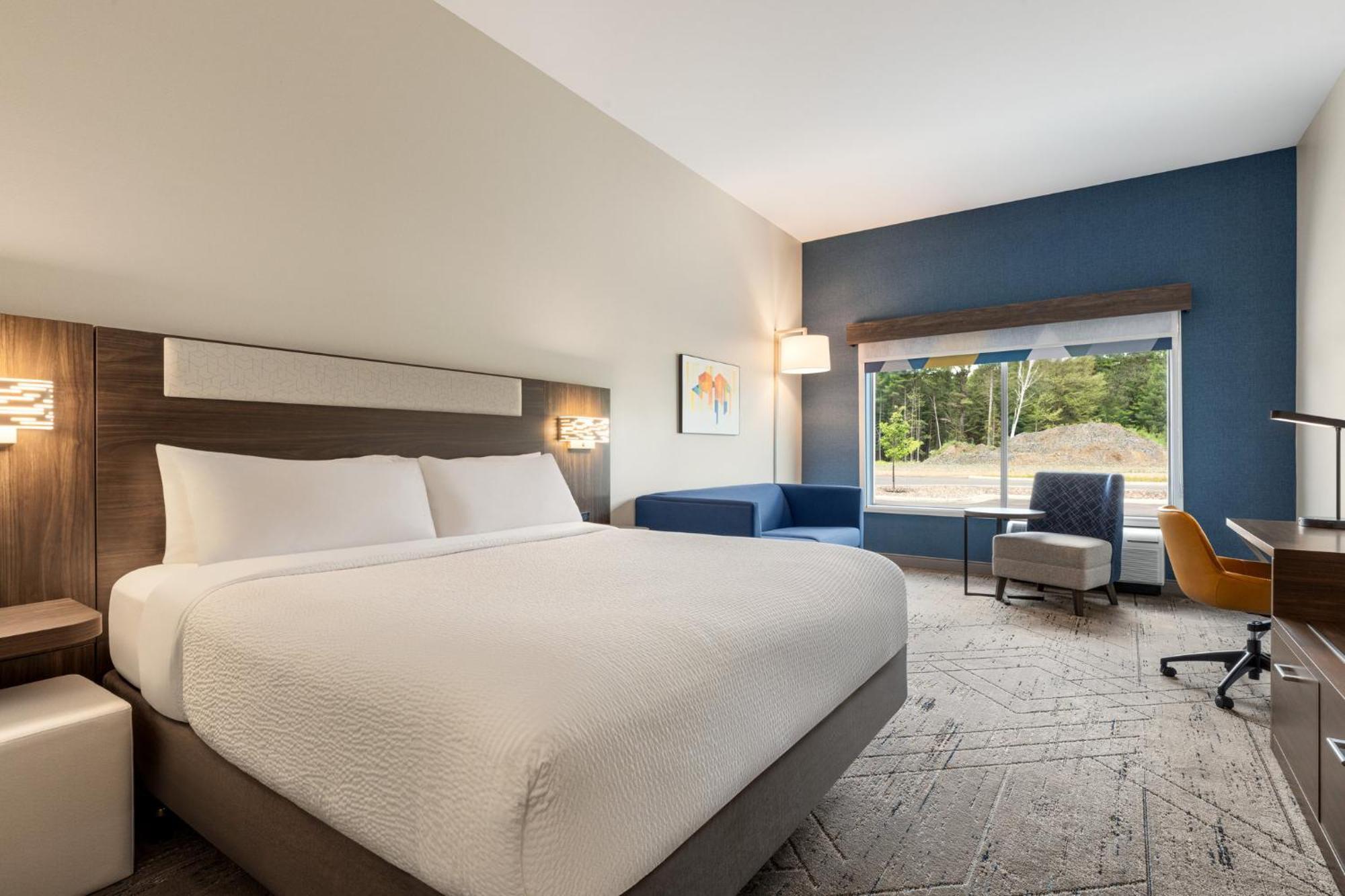 Holiday Inn Express & Suites Rhinelander By Ihg Dış mekan fotoğraf